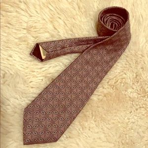 Vintage Oscar dela Renta tie